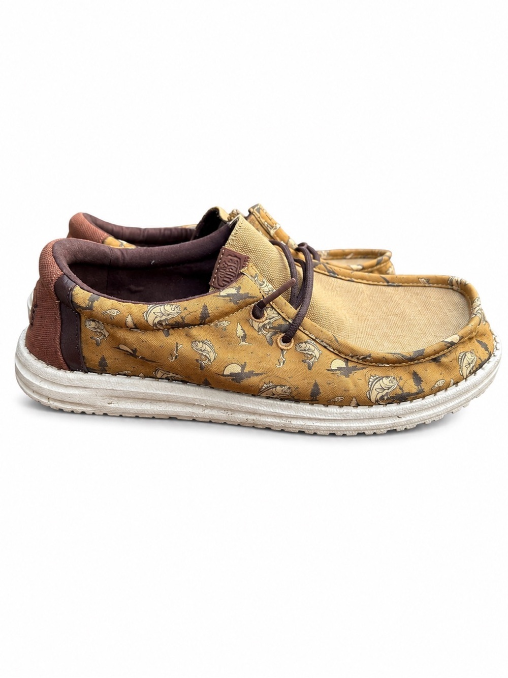 Hey Dude Wally Bass Men’s 10 Cumin Brown Fishing Print Slip On Loafers comfort